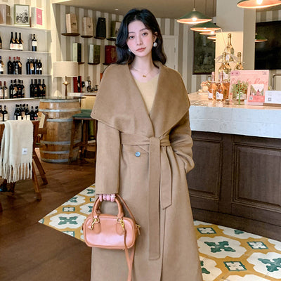 Long manteau en laine double face et duvet de chameau pour femme
