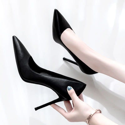 Escarpins noir mat à talons aiguilles pour femme, chaussures de travail antidérapantes pour les trajets